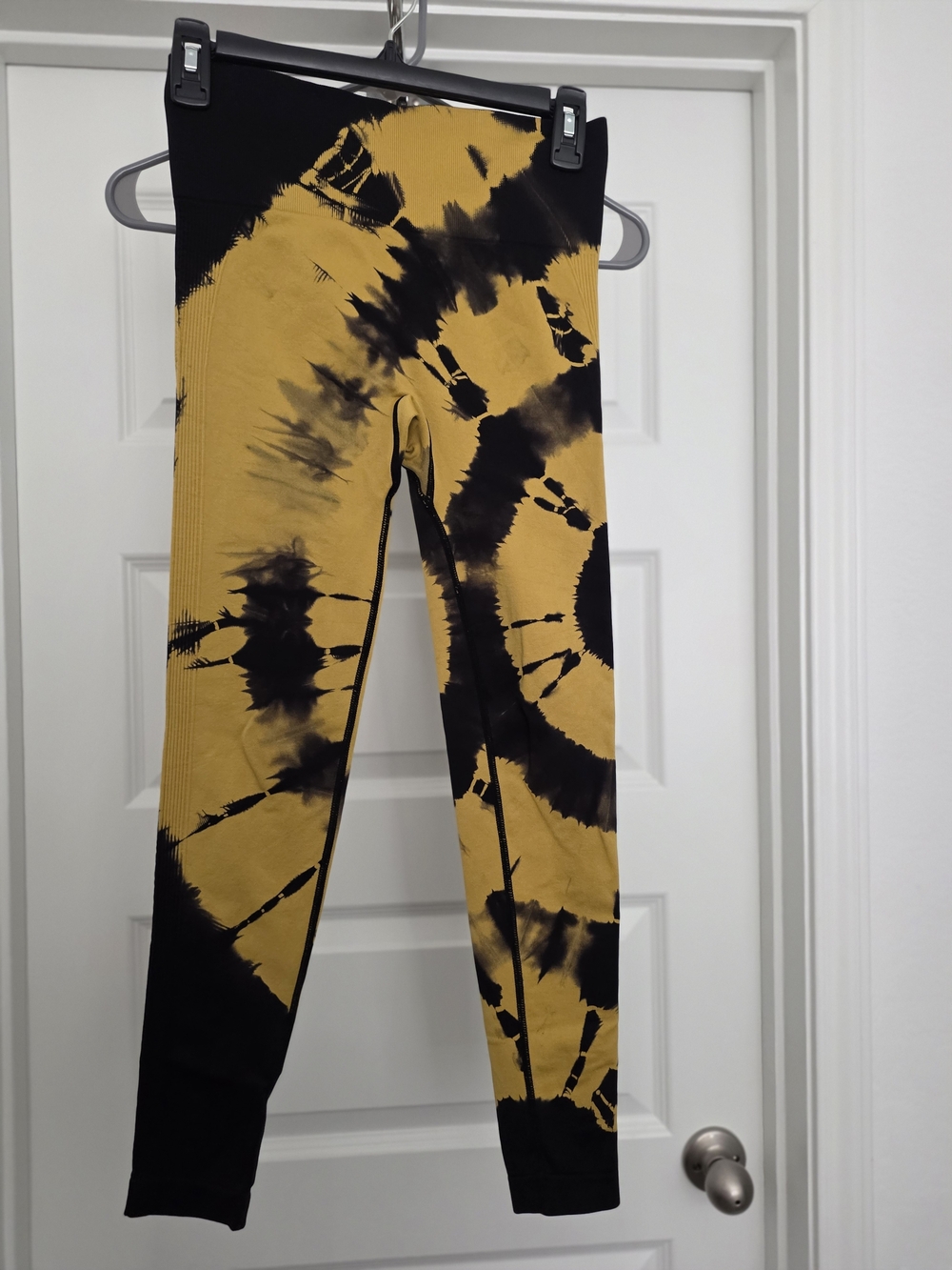 Women's Tie-Dye Yellow and Black Leggings